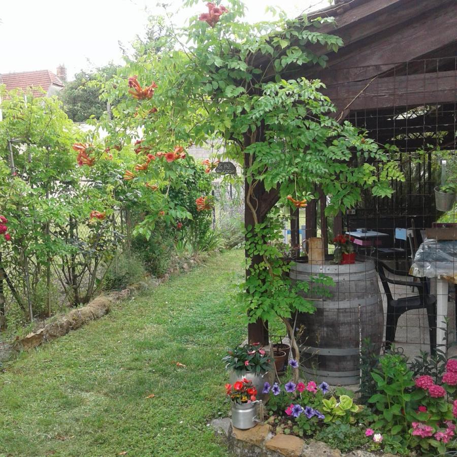 Le Coq En Pate Bed and Breakfast Romilly-sur-Seine Exteriör bild